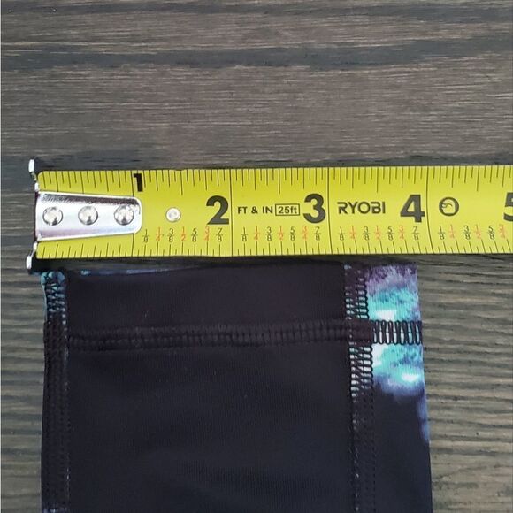 Victoria's Secret S Workout Leggings Oil Spill Wonderland Black Purple Blue VSX - Picture 12 of 12